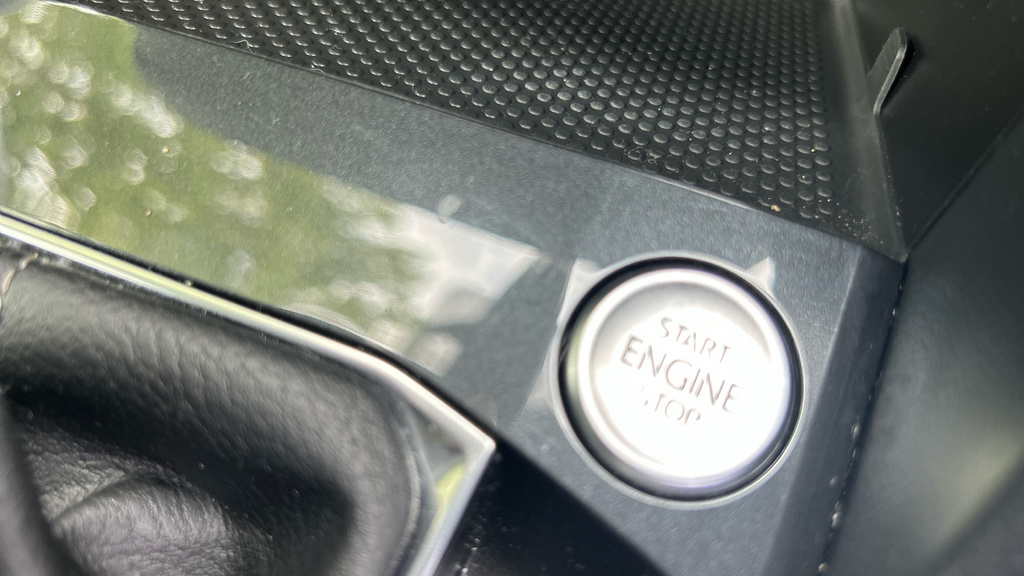 Volkswagen Tiguan Active Grey #47