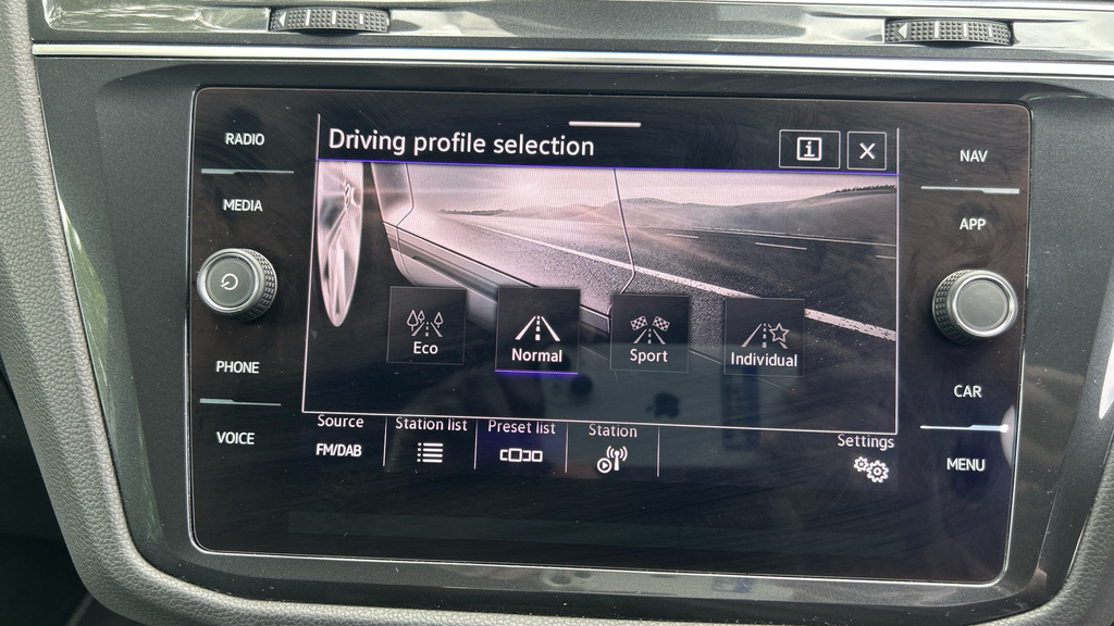 Volkswagen Tiguan Active Grey #55