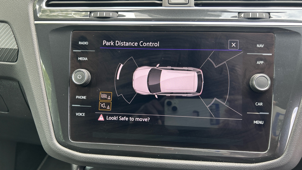 Volkswagen Tiguan Active Grey #22