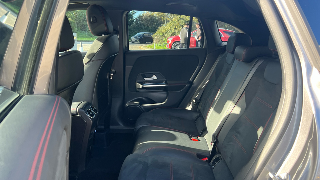 Mercedes-Benz GLA Class 2L Amg S Black #24