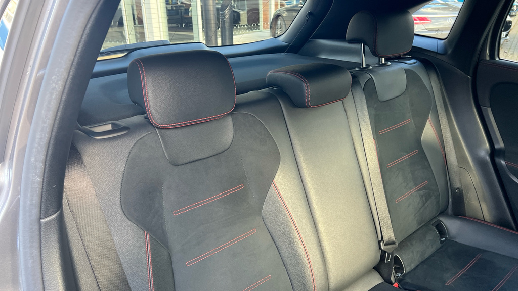 Mercedes-Benz GLA Class 2L Amg S Black #15