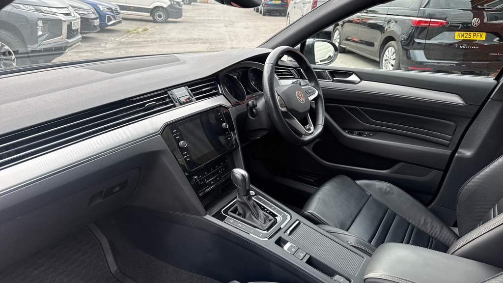 Volkswagen Passat Passat 1.5 Tsi Evo R-line Dsg Grey #2