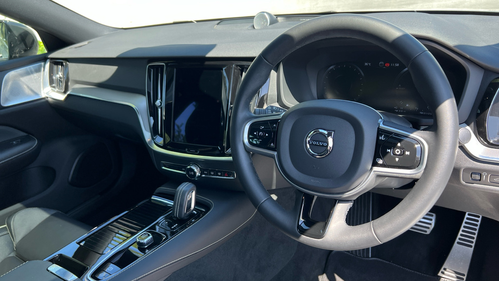 Volvo S60 S60 2.0 T8 Recharge Phev R Design Awd Silver #4