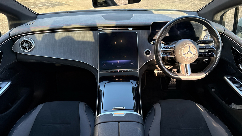 Mercedes-Benz EQE Saloon Black #23