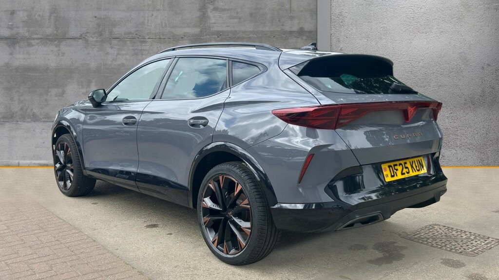 Cupra Formentor Formentor 1.5 Tsi 150 V3 DF25KUN Grey #3