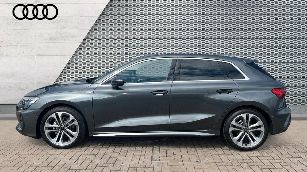Audi A3 1.5 Tfsi E 204 Black Edition S Tronic Grey #9