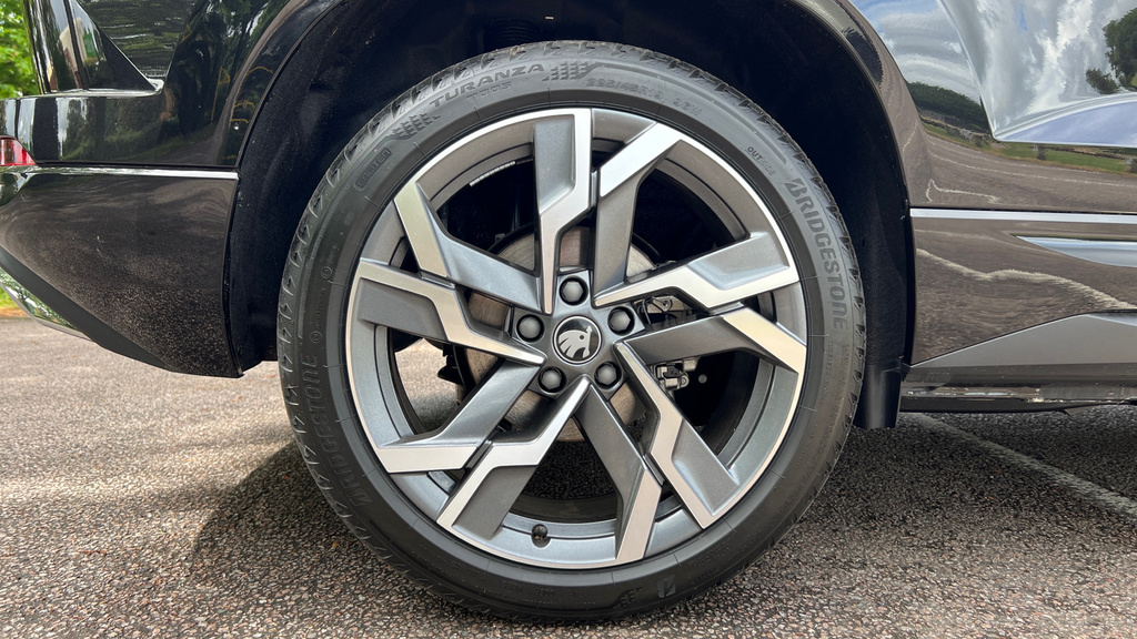 Skoda Karoq Skoda Karoq Estate 2.0 Tsi Sportline Edition 4X4 5 Black #5
