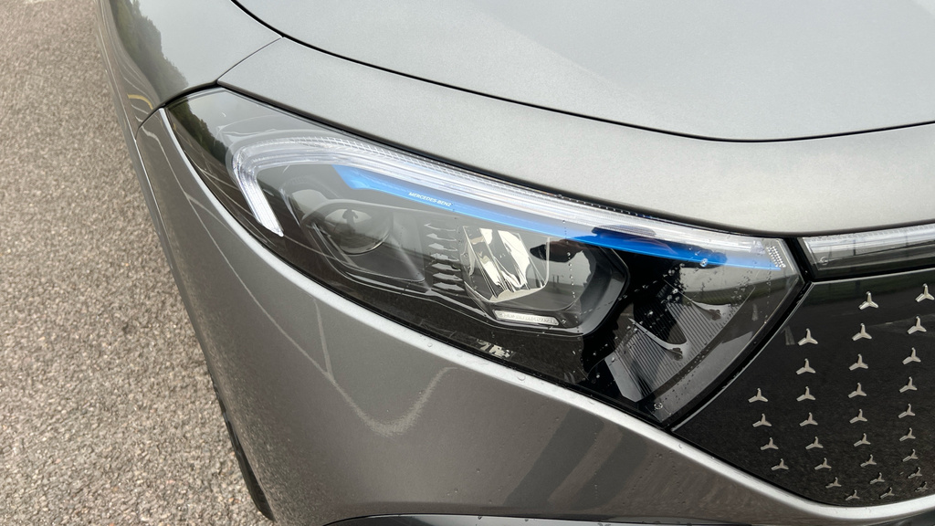 Mercedes-Benz EQA 250 Sport Executive Blue #20