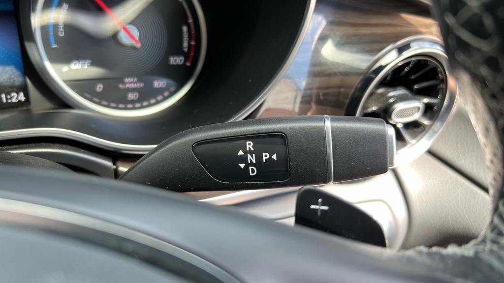 Mercedes-Benz EQV Mpv Black #31