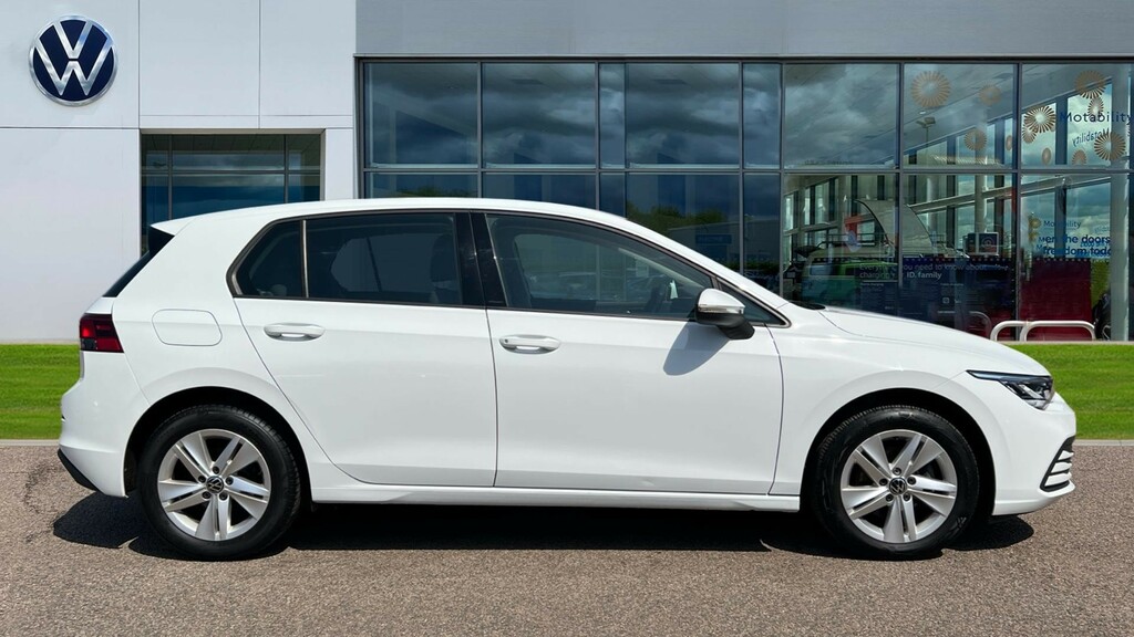Volkswagen Golf Golf 1.0 Tsi Life GF22SZL White #4