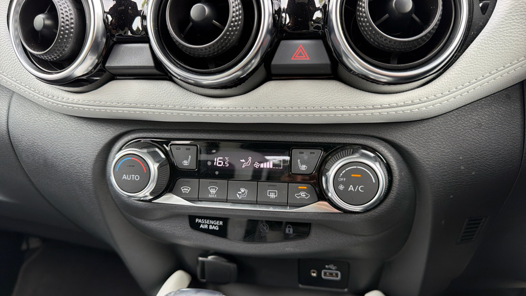 Nissan Juke 1.6 Tekna Xtronic Grey #37