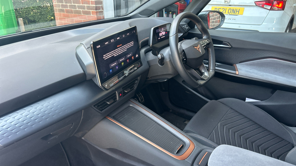 Cupra Born Born 150Kw V1 58Kwh White #2