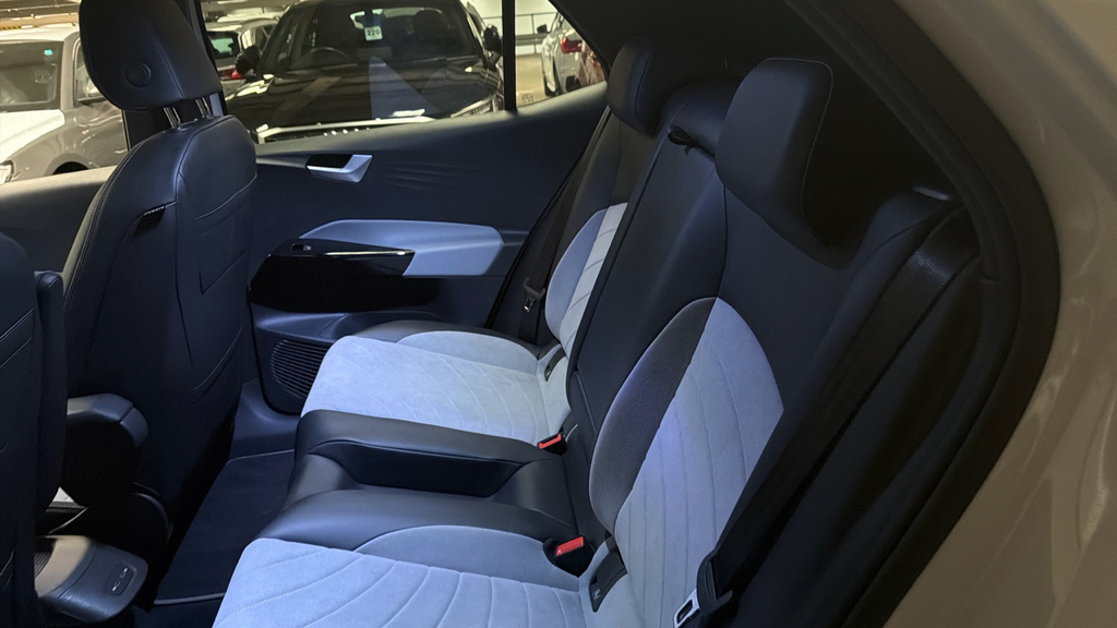 Volkswagen ID.3 Pro Performance 58Kwh Life Huge Saving On White #14