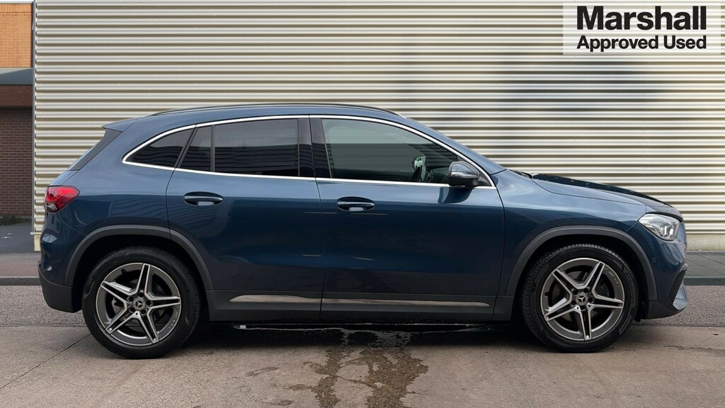 Mercedes-Benz GLA Class Gla 200D Amg Line Executive KM71UMT Blue #2
