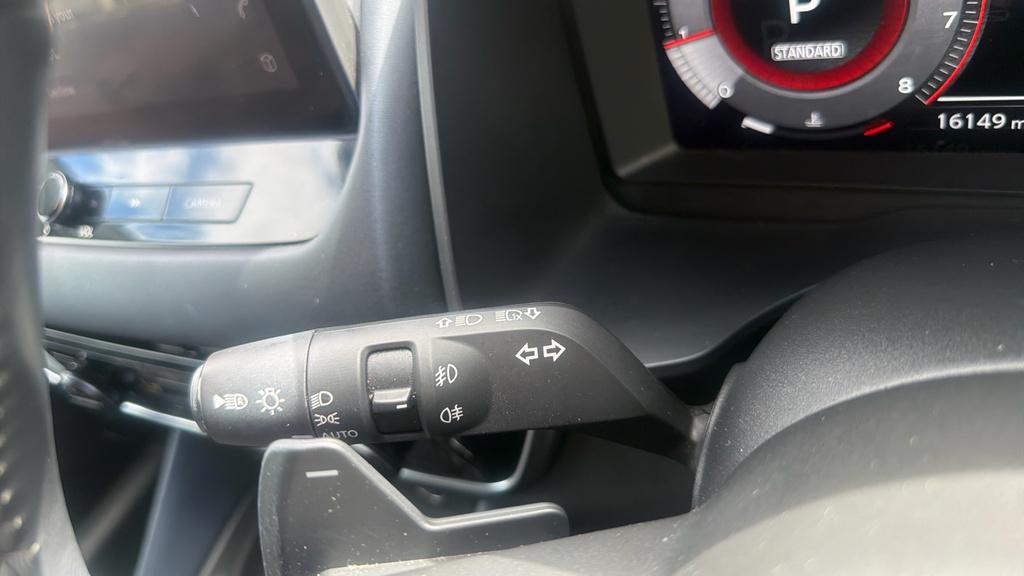 Nissan Qashqai Tekna Grey #27