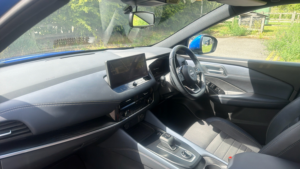 Nissan Qashqai Tekna Grey #7