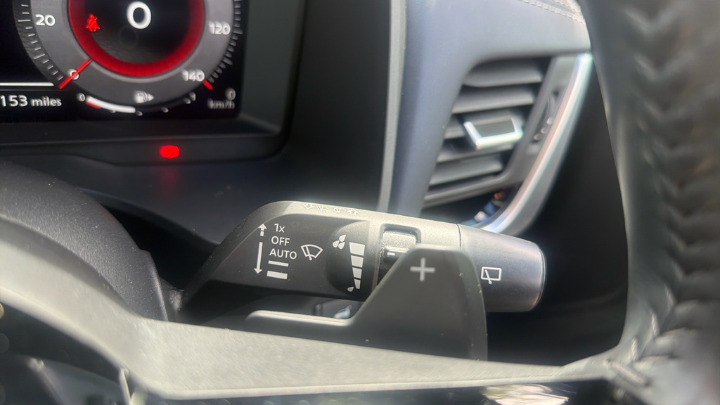 Nissan Qashqai Tekna Grey #26