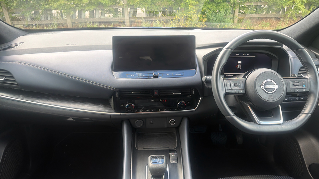 Nissan Qashqai Tekna Grey #15