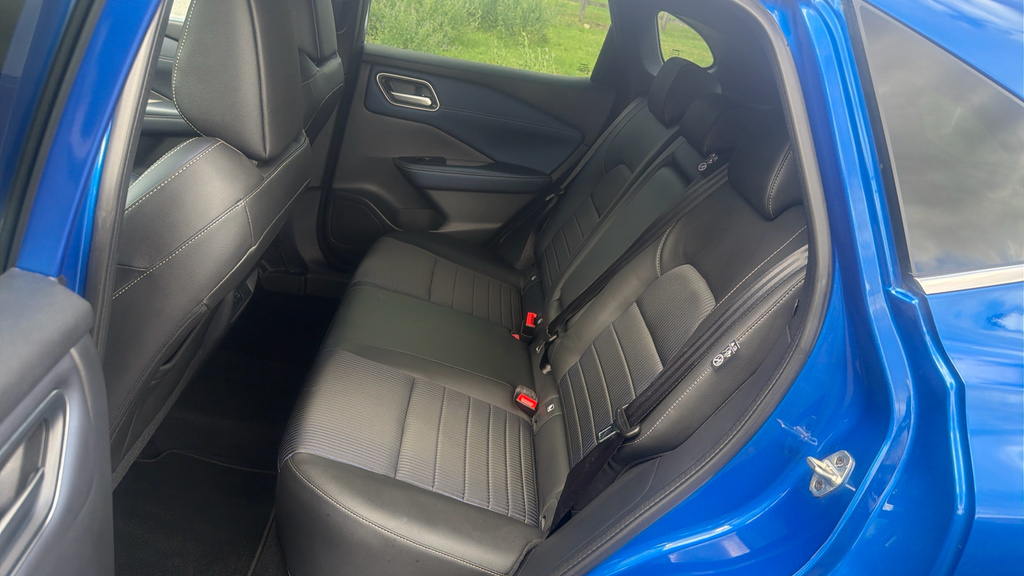 Nissan Qashqai Tekna Grey #20