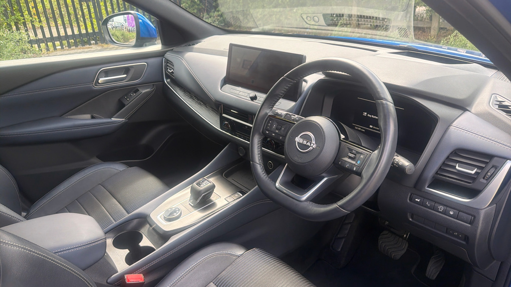 Nissan Qashqai Tekna Grey #14