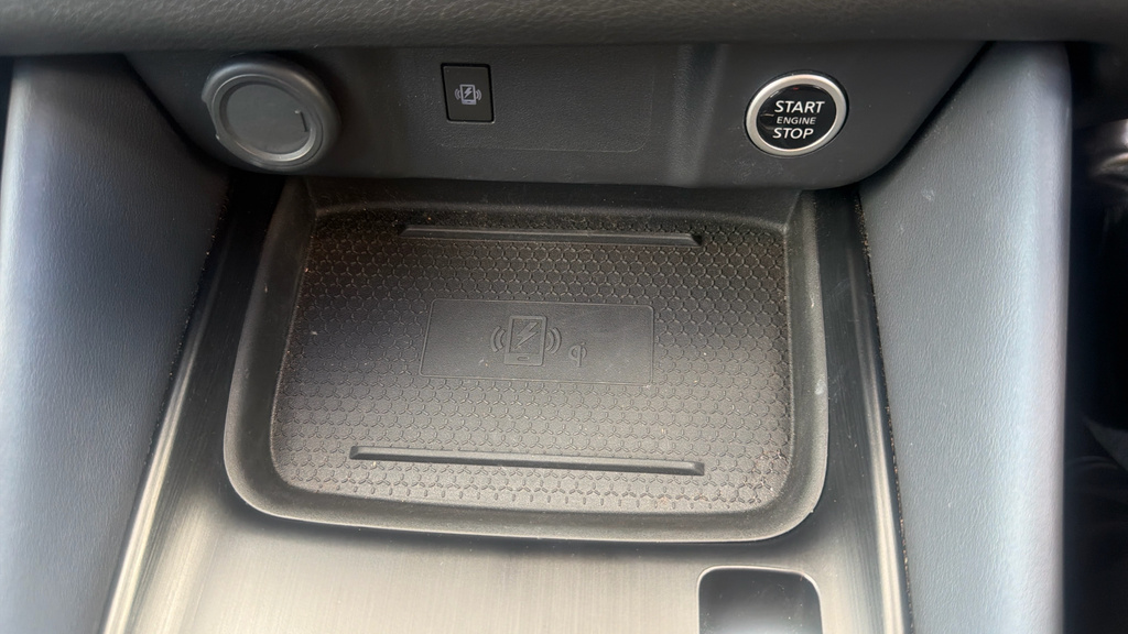 Nissan Qashqai Tekna Grey #37