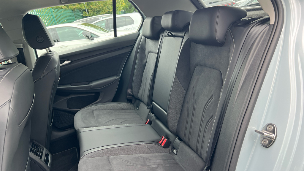 Volkswagen Golf 1.5 Tsi 150 Style Grey #14