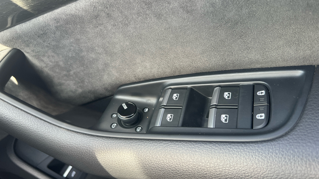Audi Q8 55 Tfsi Quattro Black Edition Tiptronic Black #28