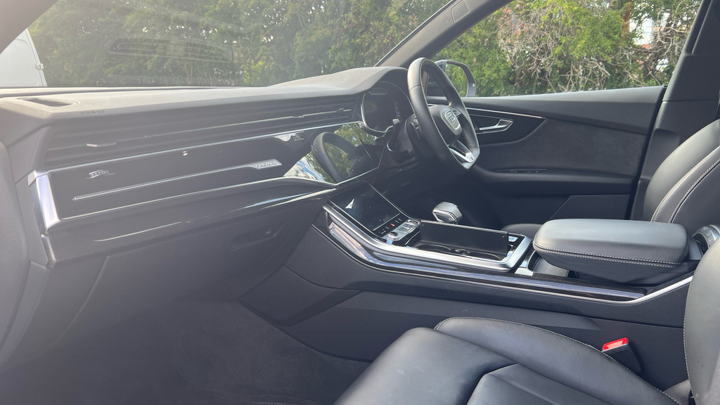 Audi Q8 Q8 55 Tfsi Quattro Black Edition Tiptronic Black #2