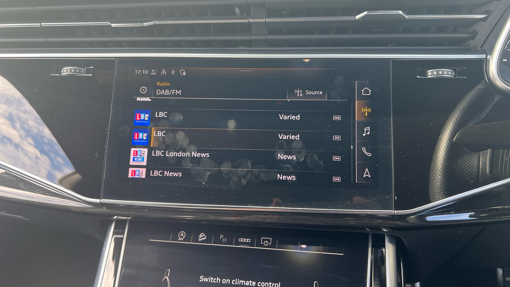 Audi Q8 55 Tfsi Quattro Black Edition Tiptronic Black #38