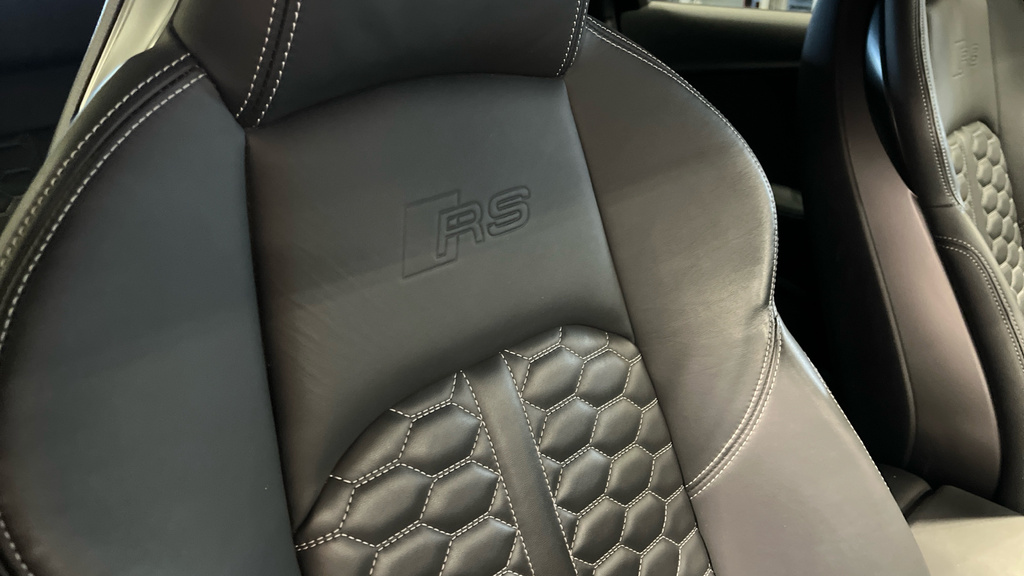 Audi RS4 Rs 4 Tfsi Quattro Carbon Black Tiptronic White #44