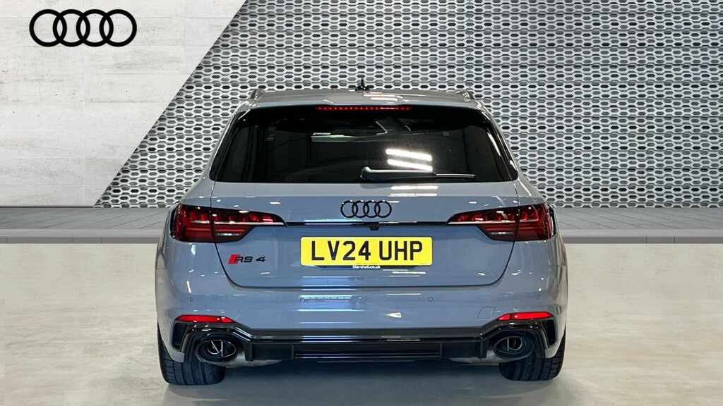 Audi RS4 Rs 4 Tfsi Quattro Carbon Black Tiptronic White #11