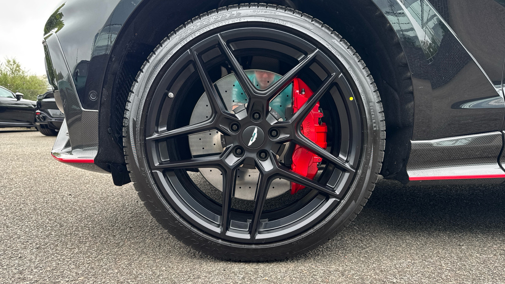 Aston Martin DBX Dbx S Black #4