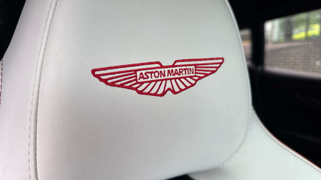 Aston Martin DBX Dbx S Black #5