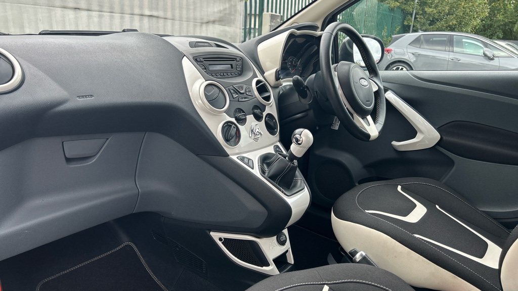 Ford KA Hatchback 1.2 Zetec White Edition Euro 6 Ss White #10
