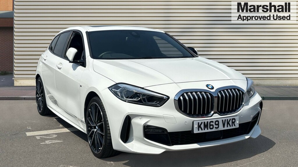 BMW 1 Series 1 Series 118I M Sport Step White