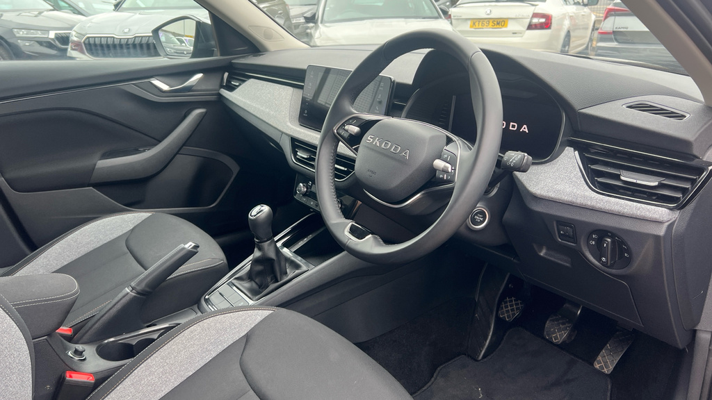 Skoda Kamiq Kamiq 1.0 Tsi Se Edition GJ75EZD Grey #6