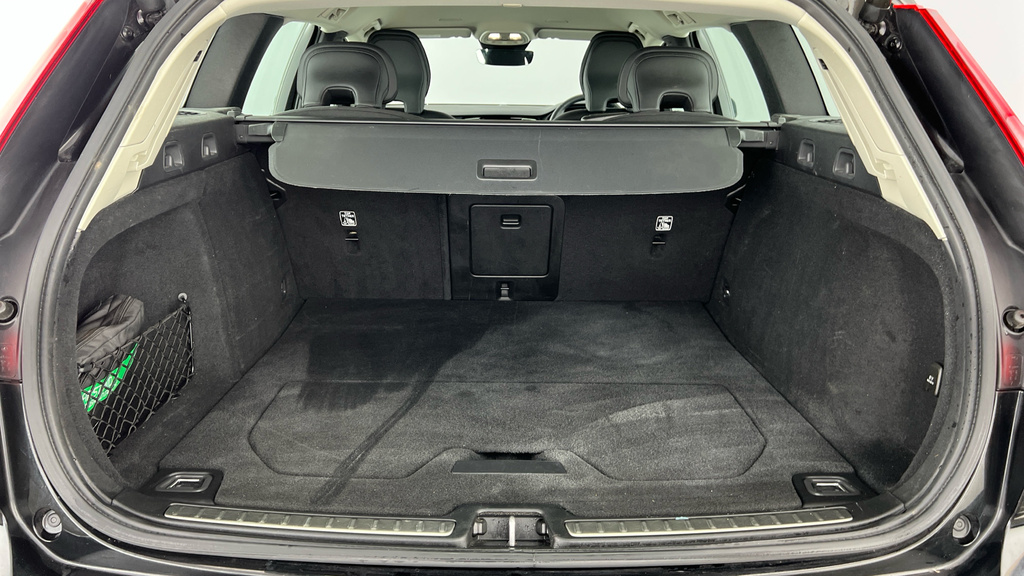 Volvo V60 V60 2.0 B3p Core 7 Speed Black #5