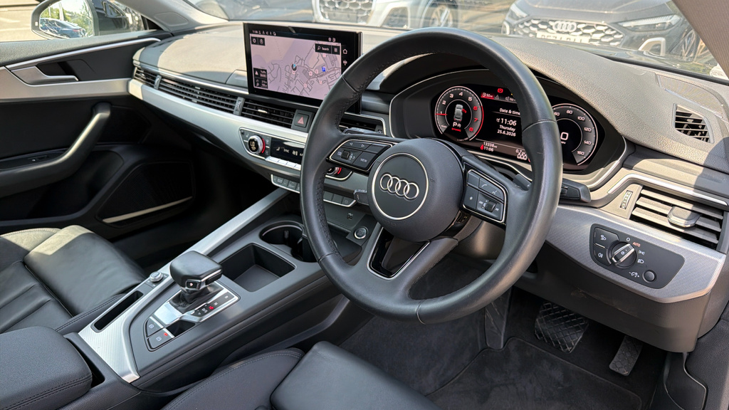 Audi A5 A5 35 Tfsi Sport S Tronic BV24WKW Black #6