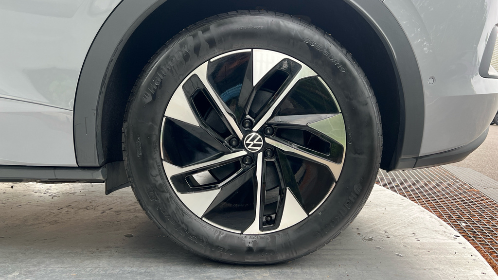 Volkswagen ID.5 150Kw Tech Pro Performance 77Kwh Black #18