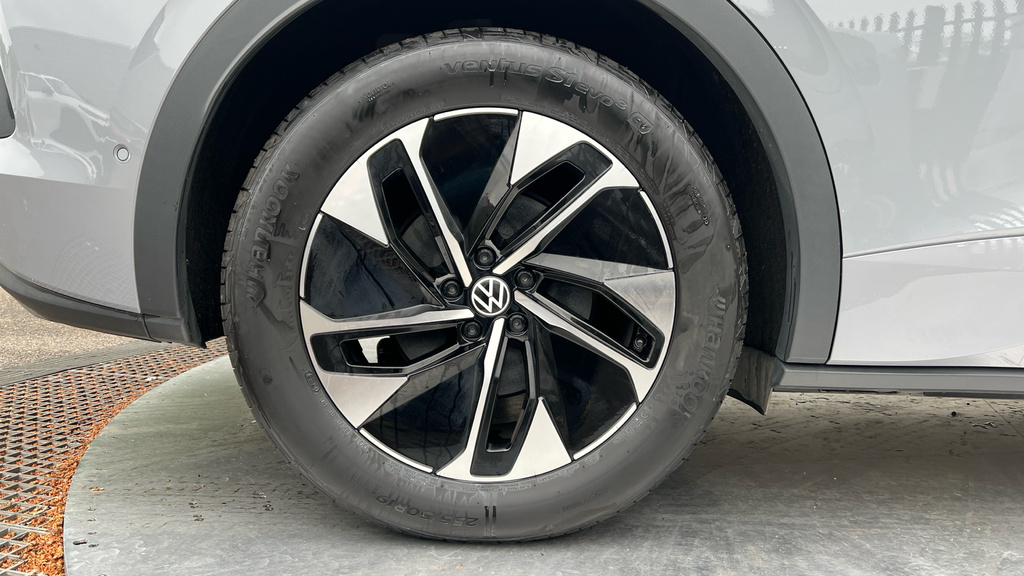 Volkswagen ID.5 150Kw Tech Pro Performance 77Kwh Black #19