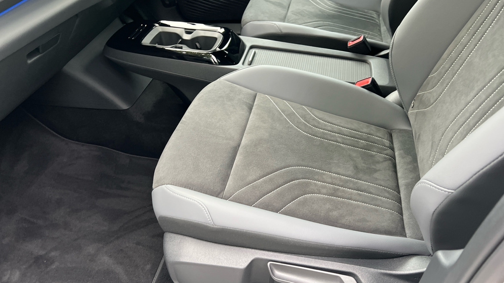 Volkswagen ID.5 150Kw Tech Pro Performance 77Kwh Black #38