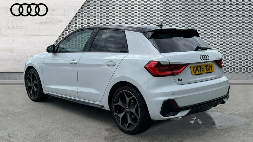 Audi A1 A1 35 Tfsi Black Edition S Tronic GN75XUV White #3