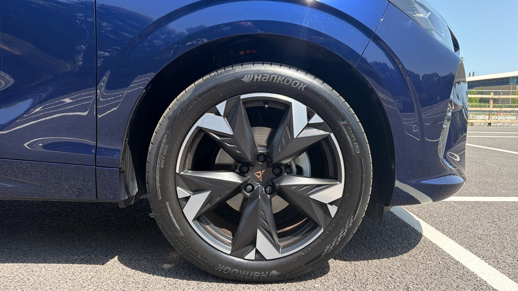Cupra Terramar Terramar 1.5 Etsi 150 V2 Dsg KJ25EOZ Blue #5