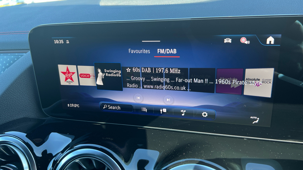 Mercedes-Benz EQA Eqa 250 140Kw Amg Line Executive 70.5Kwh White #46