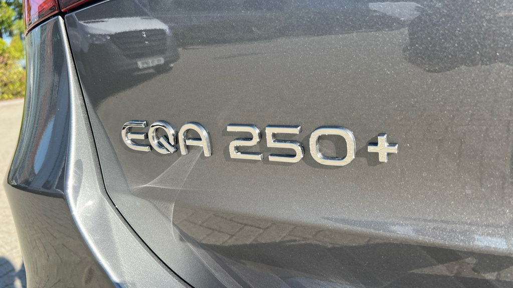 Mercedes-Benz EQA Eqa 250 140Kw Amg Line Executive 70.5Kwh White #22