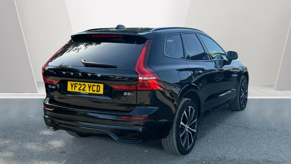 Volvo XC60 Xc60 2.0 B5p Ultimate Dark Awd Geartronic YF22YCD Black #2