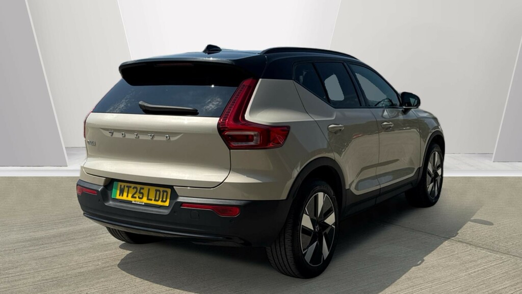 Volvo EX40 Ex40 185Kw Extended Range Plus 78Kwh Gold #2