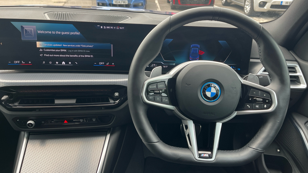 BMW 3 Series 3 Series 330E 22.3 Kwh M Sport Step YB75AVW Blue #5