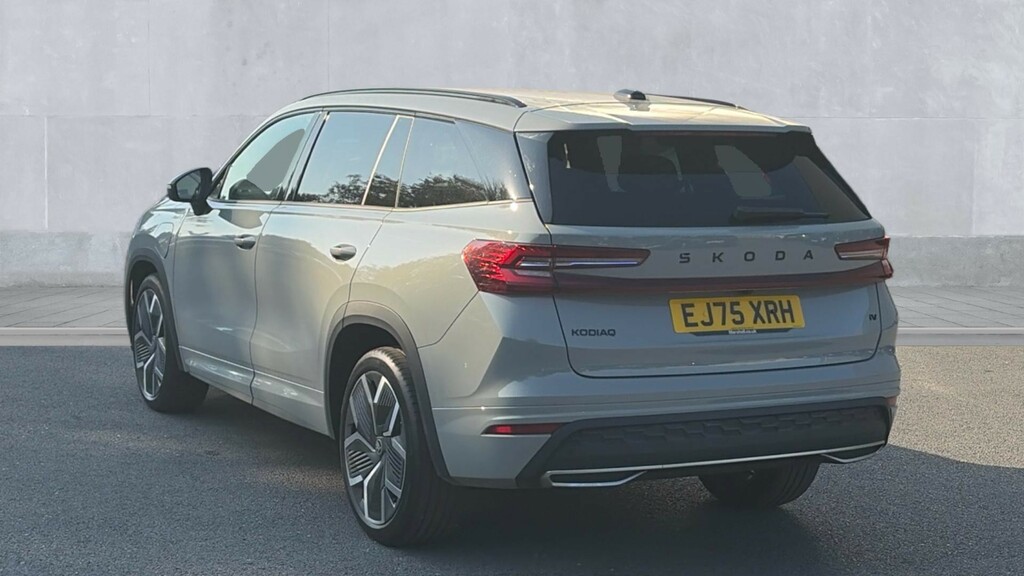 Skoda Kodiaq Kodiaq 1.5 Tsi Iv 204 Sportline Dsg EJ75XRH Grey #3