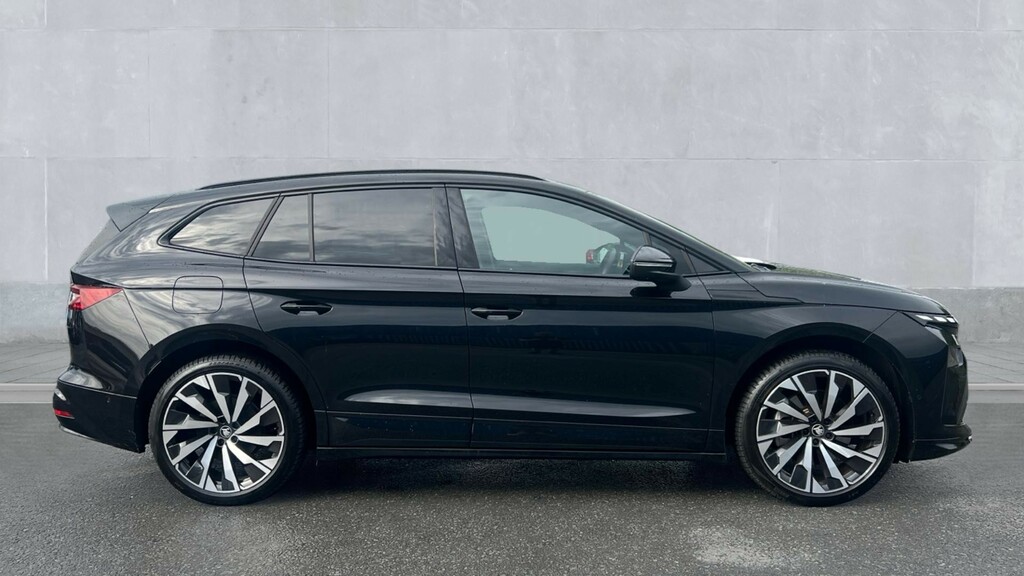 Skoda ENYAQ Enyaq 210Kw 85X Sportline 82Kwh 4X4 KY75LYG Black #4